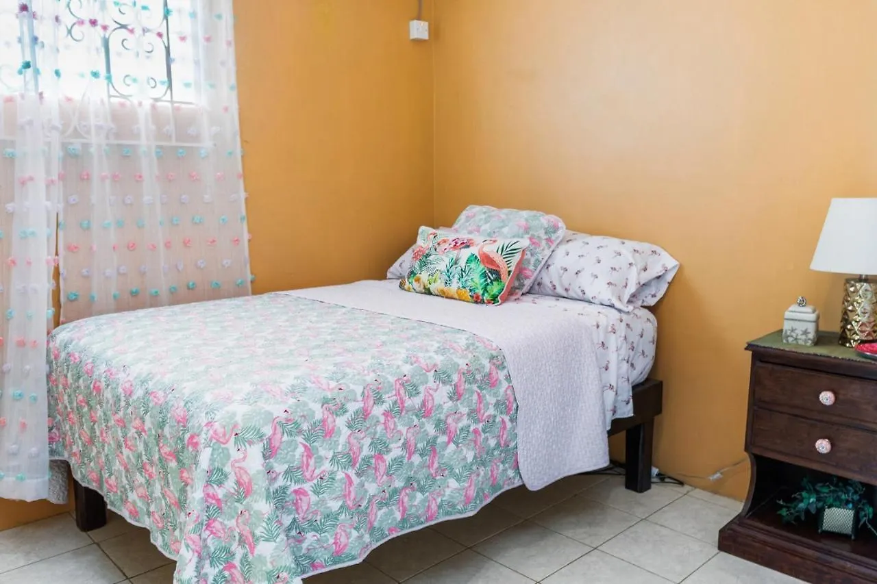 Yanceylargo- 4Br Villa Jacuzzi & Mountain Views Montego Bay